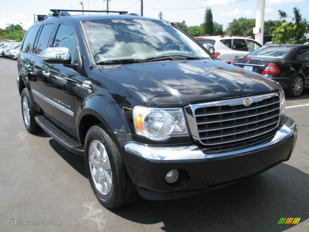Brilliant Black Crystal Pearl 2008 Chrysler Aspen Limited Exterior Photo #54332650