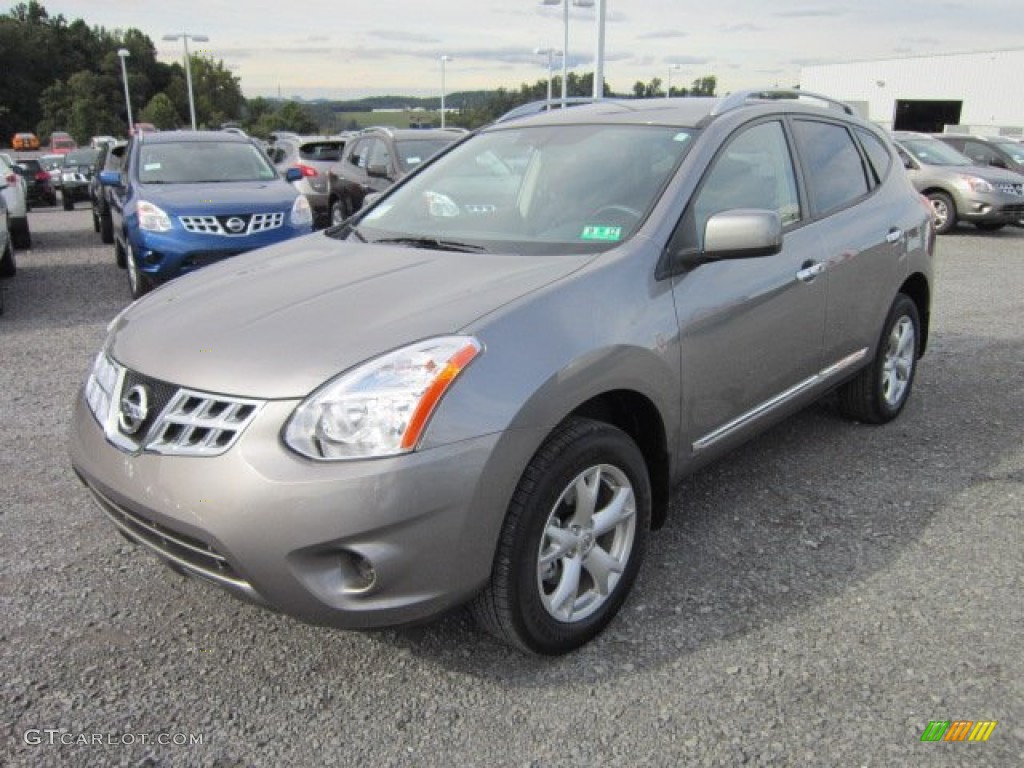 2011 Rogue SV AWD - Platinum Graphite / Black photo #3