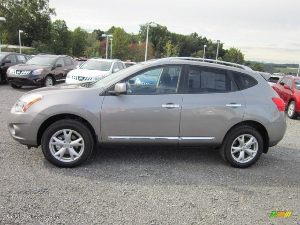 2011 Rogue SV AWD - Platinum Graphite / Black photo #4