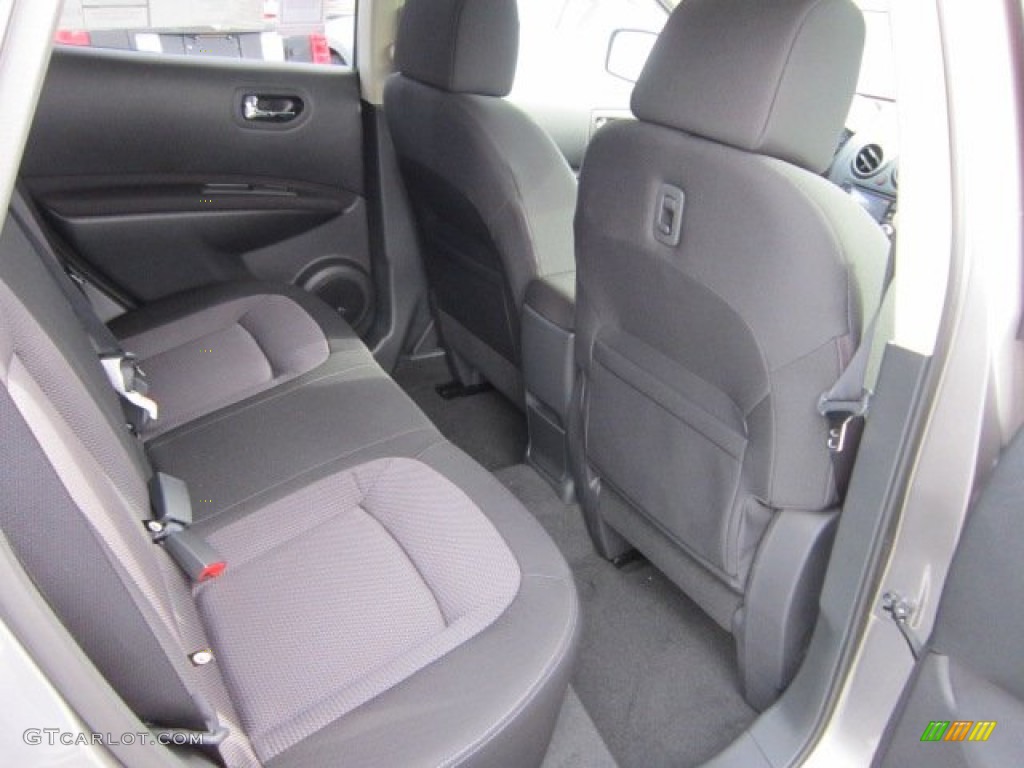 2011 Rogue SV AWD - Platinum Graphite / Black photo #11