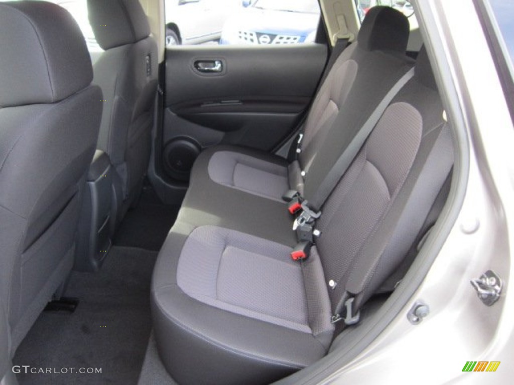 2011 Rogue SV AWD - Platinum Graphite / Black photo #13