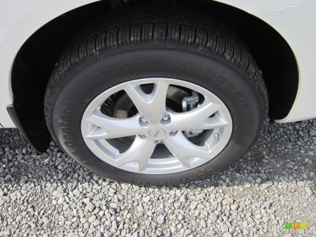 2011 Rogue SV AWD - Pearl White / Gray photo #8