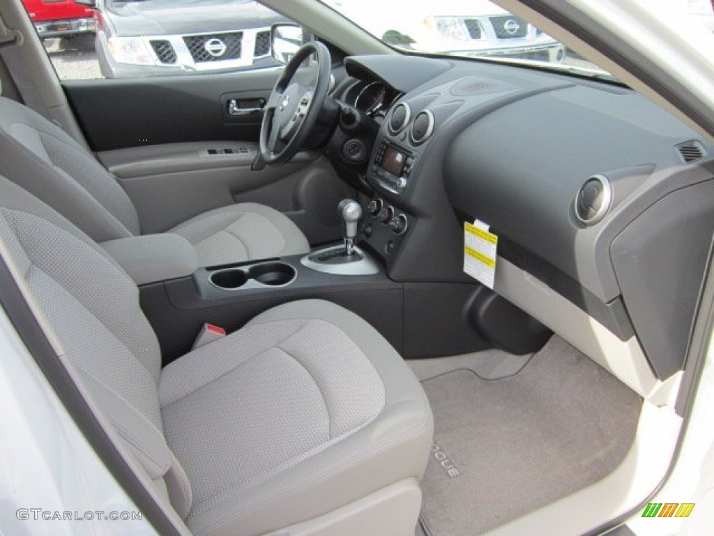 2011 Rogue SV AWD - Pearl White / Gray photo #9