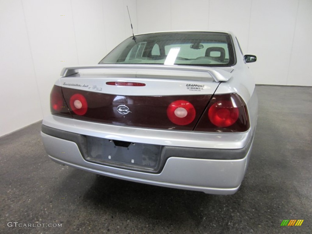 2002 Impala LS - Galaxy Silver Metallic / Medium Gray photo #10