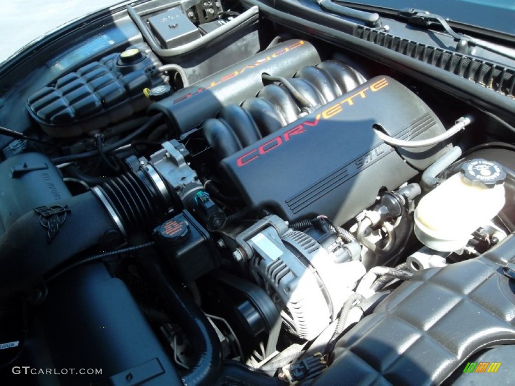 2001 Chevrolet Corvette Coupe 5.7 Liter OHV 16-Valve LS1 V8 Engine Photo #54336457