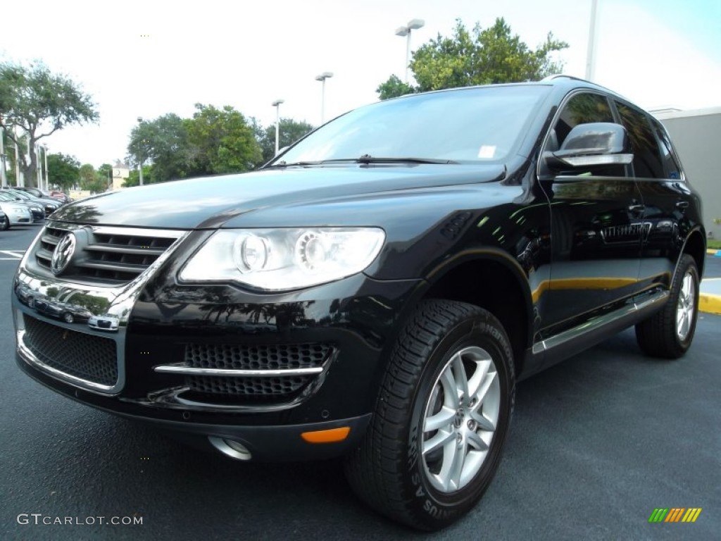 Black Uni 2009 Volkswagen Touareg 2 VR6 Exterior Photo #54337726