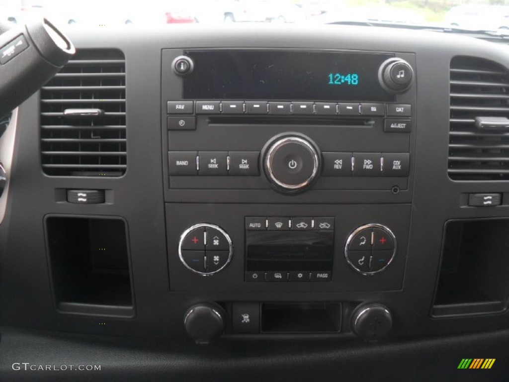 2011 Silverado 1500 LT Crew Cab - Victory Red / Ebony photo #11