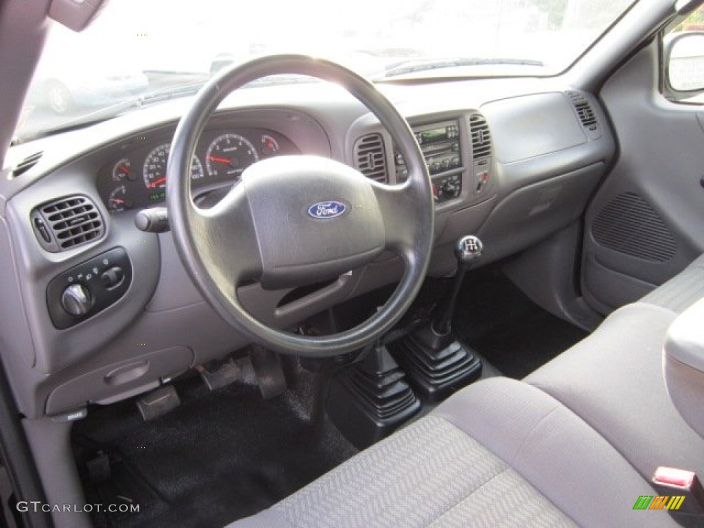 Medium Graphite Grey Interior 2003 Ford F150 XL Sport SuperCab 4x4 Photo #54340161