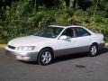 Diamond White Pearl 1997 Lexus ES 300