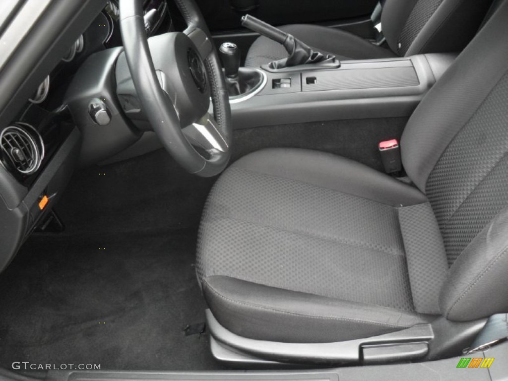 Black Interior 2006 Mazda MX-5 Miata Roadster Photo #54341550