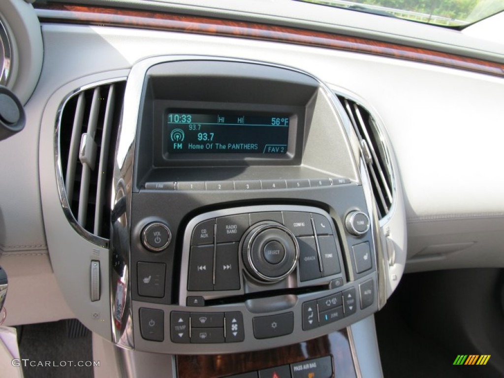 2011 Buick LaCrosse CXL Controls Photo #54341673