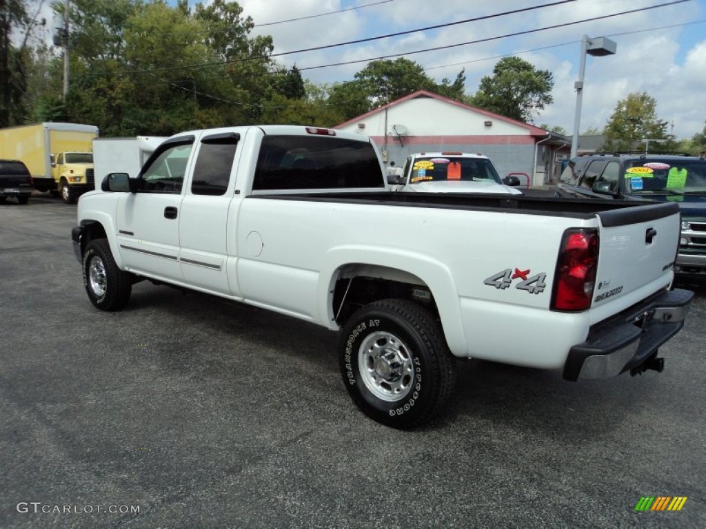 Summit White 2004 Chevrolet Silverado 2500HD LS Extended Cab 4x4 Exterior Photo #54344413