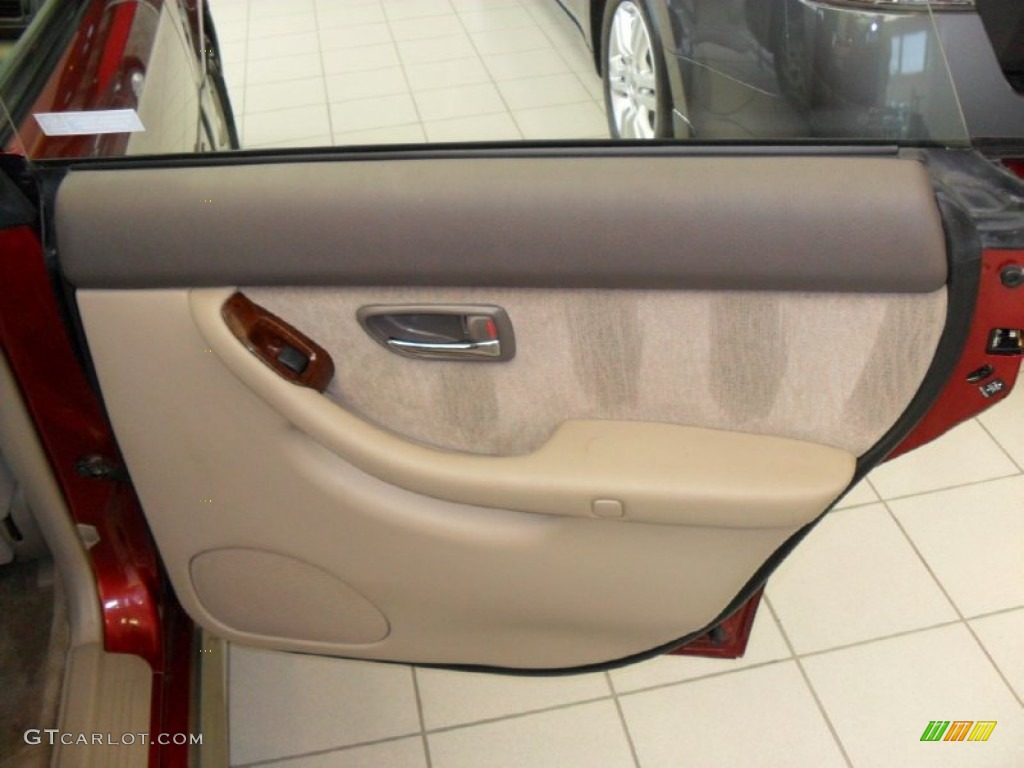 2002 Outback Wagon - Regatta Red Pearl / Beige photo #20