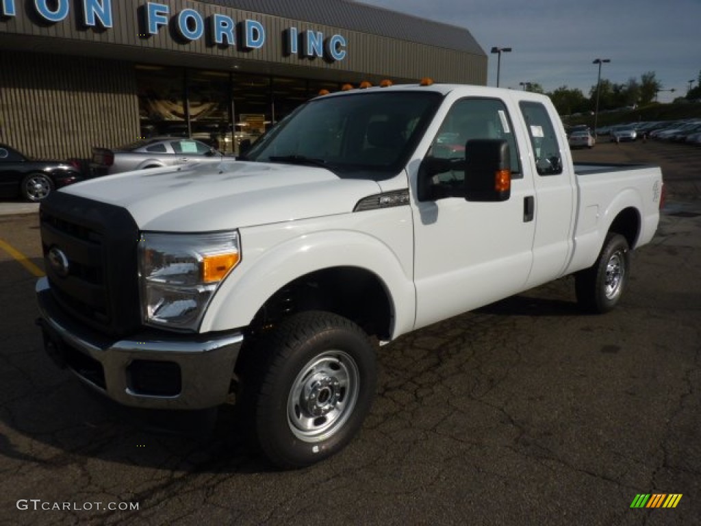 2012 F250 Super Duty XL SuperCab 4x4 - Oxford White / Steel photo #8