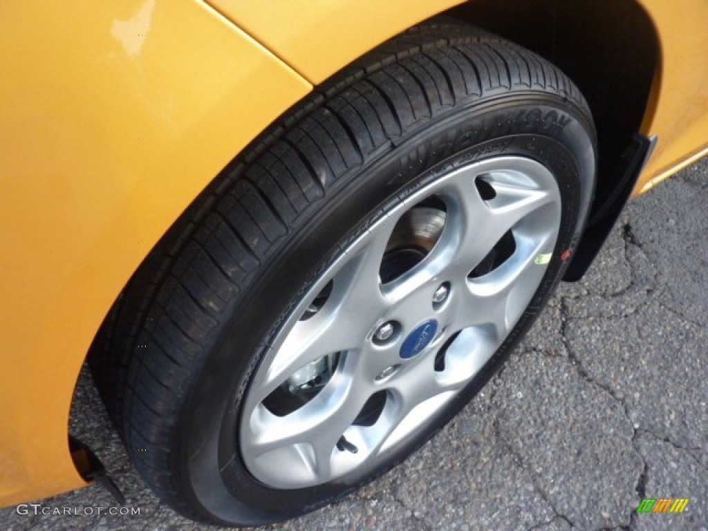 2012 Ford Fiesta SES Hatchback Wheel Photo #54346694