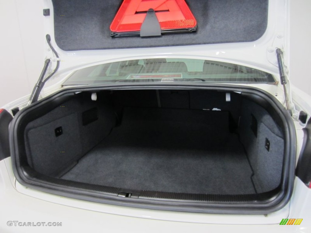 2004 Audi A6 2.7T quattro Sedan Trunk Photo #54347239