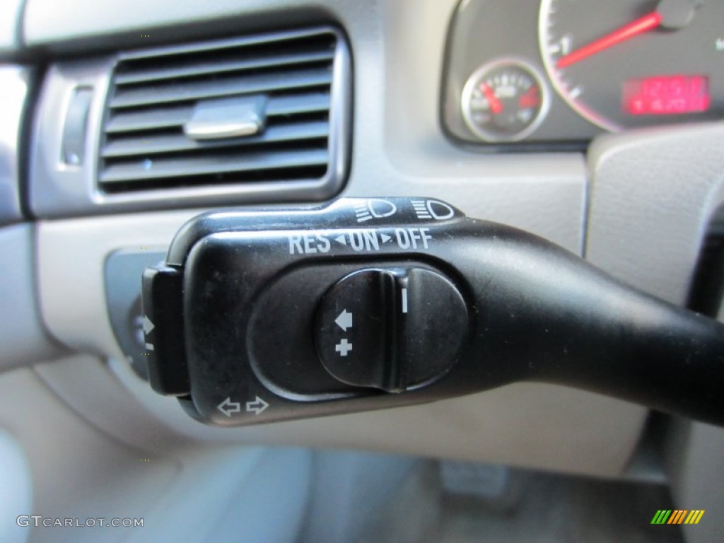 2004 Audi A6 2.7T quattro Sedan Controls Photo #54347296