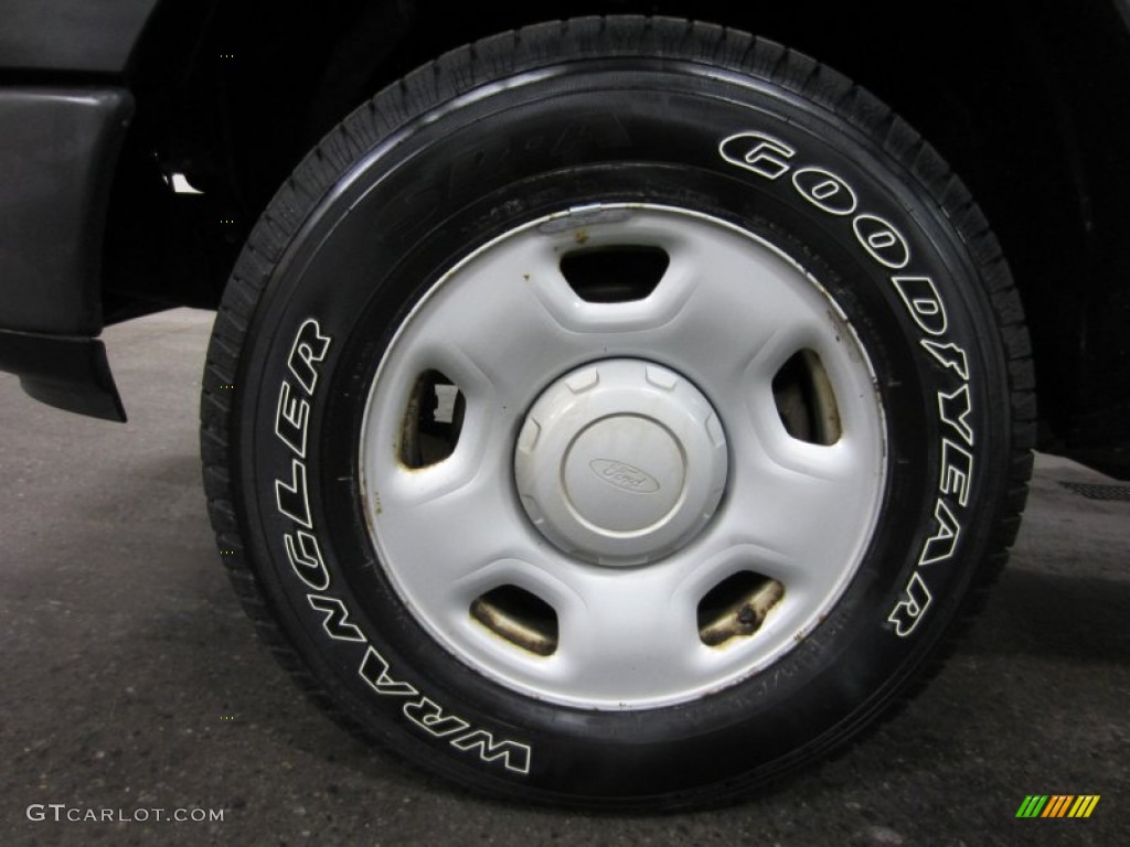 2005 F150 XL SuperCab 4x4 - Silver Metallic / Medium Flint Grey photo #6