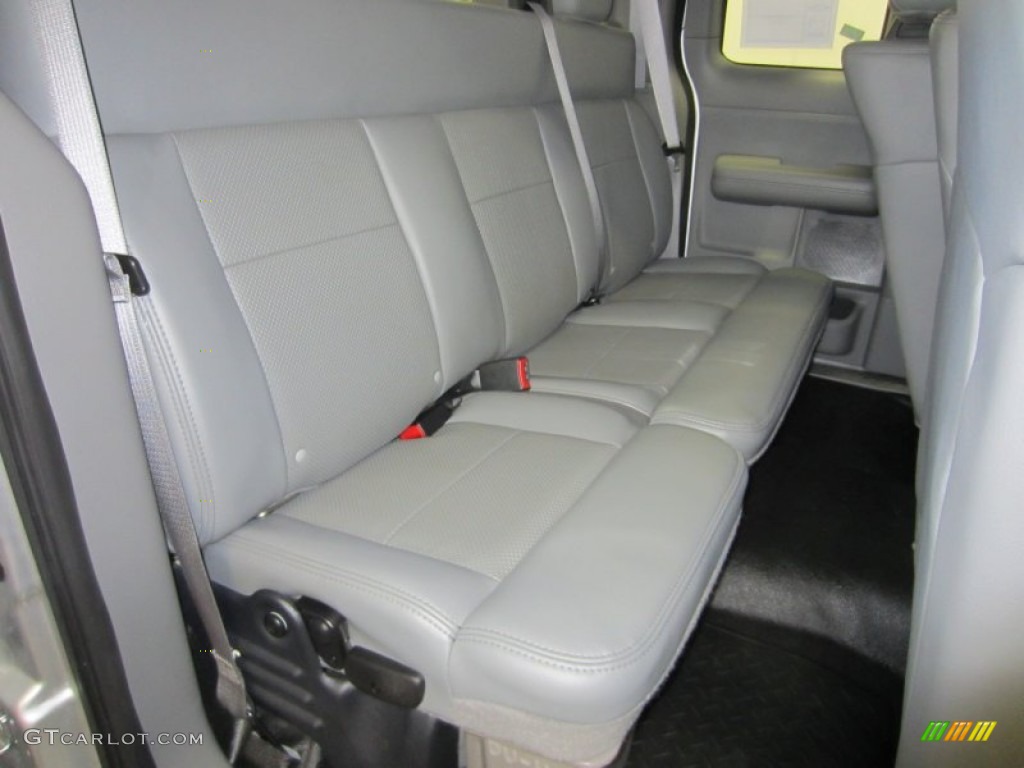 2005 F150 XL SuperCab 4x4 - Silver Metallic / Medium Flint Grey photo #15