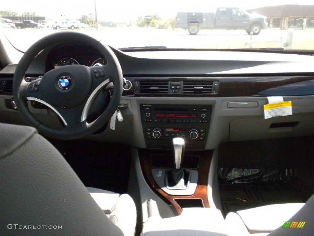 2011 3 Series 335i Sedan - Space Gray Metallic / Gray Dakota Leather photo #5