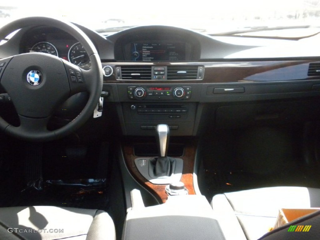 2011 3 Series 335i Sedan - Space Gray Metallic / Black photo #5