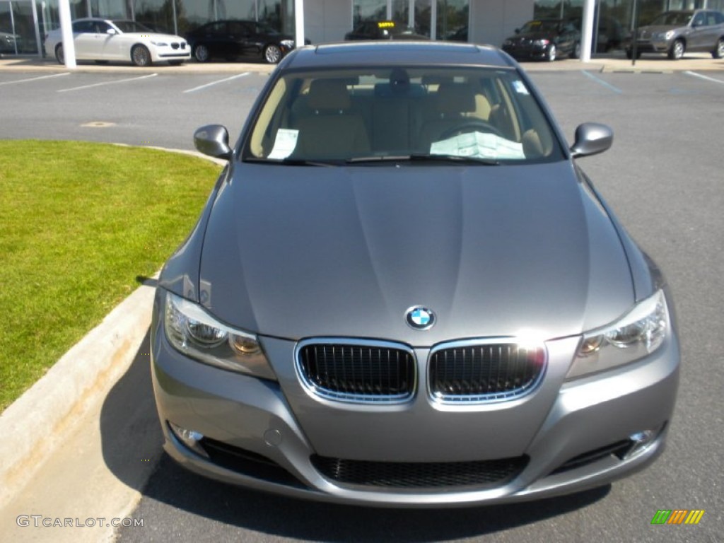 2011 3 Series 328i Sedan - Space Gray Metallic / Beige photo #3