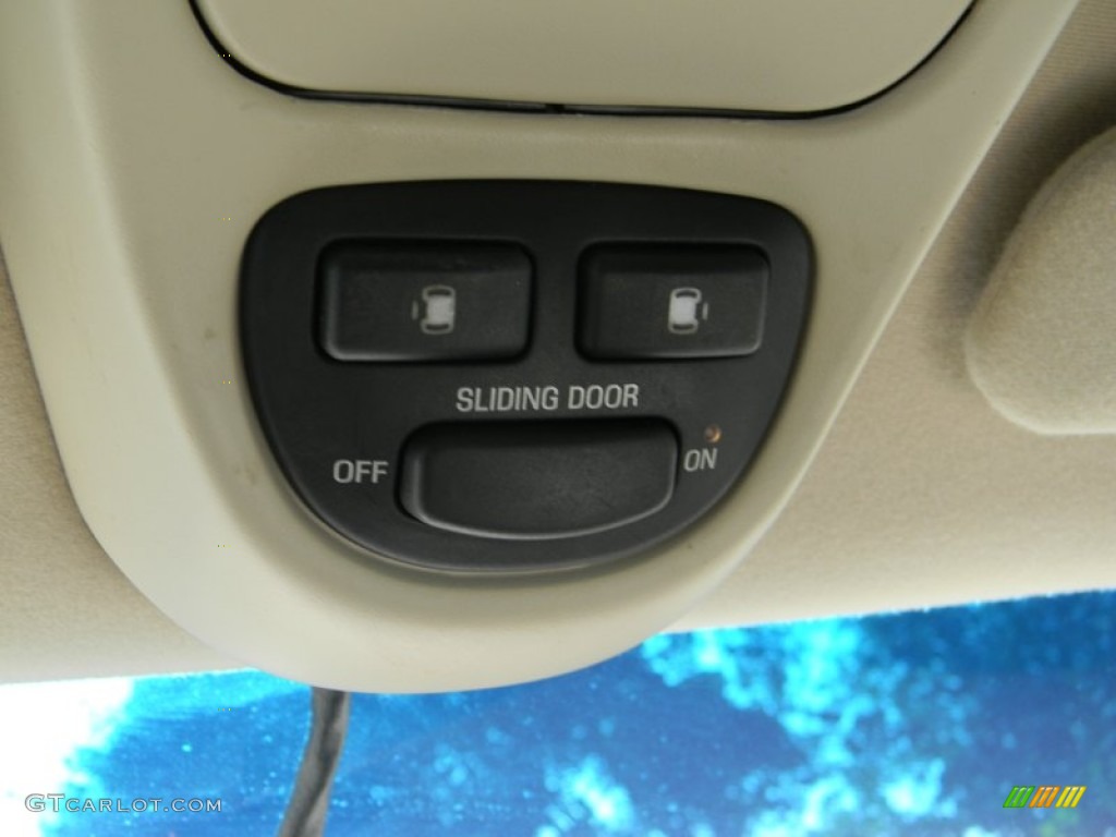2003 Ford Windstar SEL Controls Photo #54350263