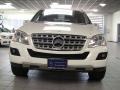 Arctic White - ML 350 4Matic Photo No. 2