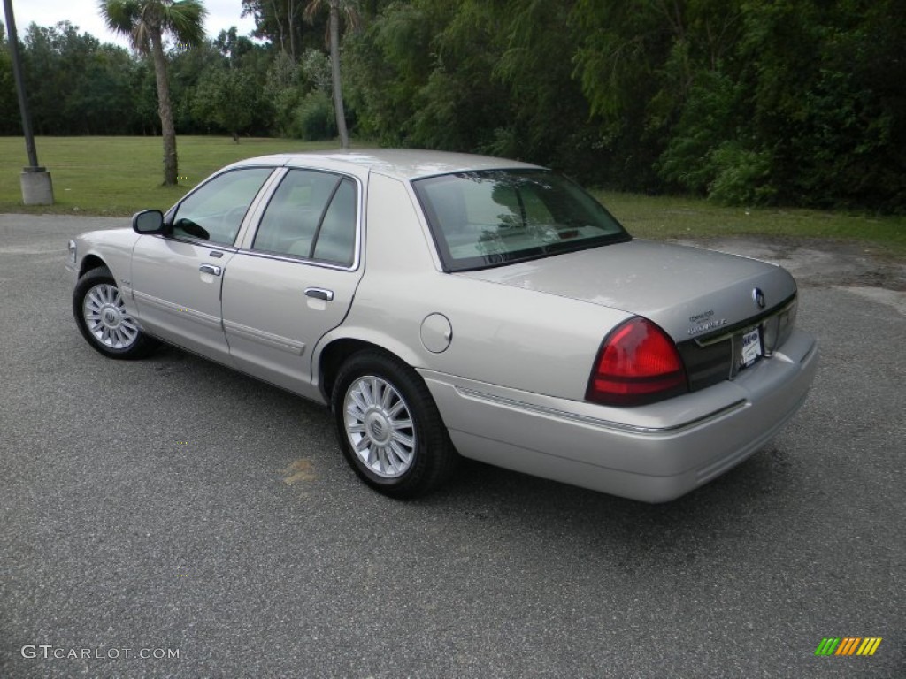 2011 Grand Marquis LS Ultimate Edition - Smokestone Metallic / Medium Light Stone photo #9