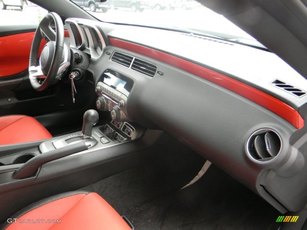 2010 Chevrolet Camaro SS/RS Coupe Black/Inferno Orange Dashboard Photo #54352612