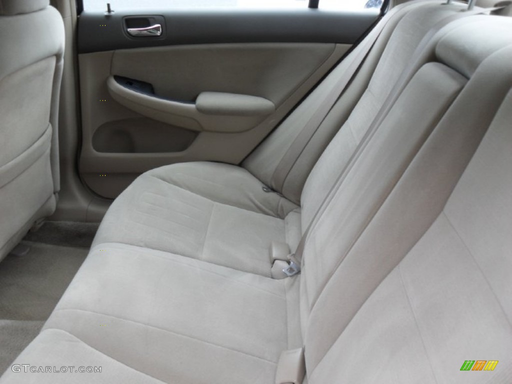 2006 Accord LX Sedan - Nighthawk Black Pearl / Ivory photo #12