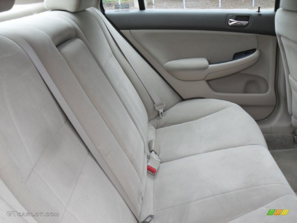 2006 Accord LX Sedan - Nighthawk Black Pearl / Ivory photo #16