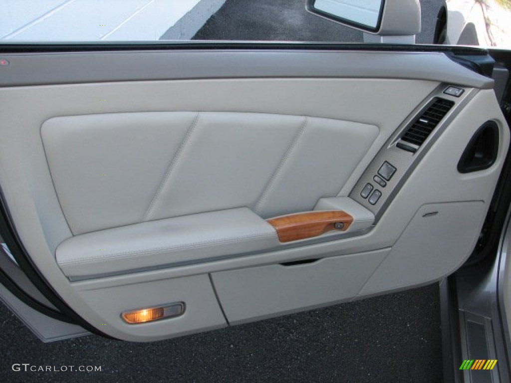 2004 Cadillac XLR Roadster Shale Door Panel Photo #54355411