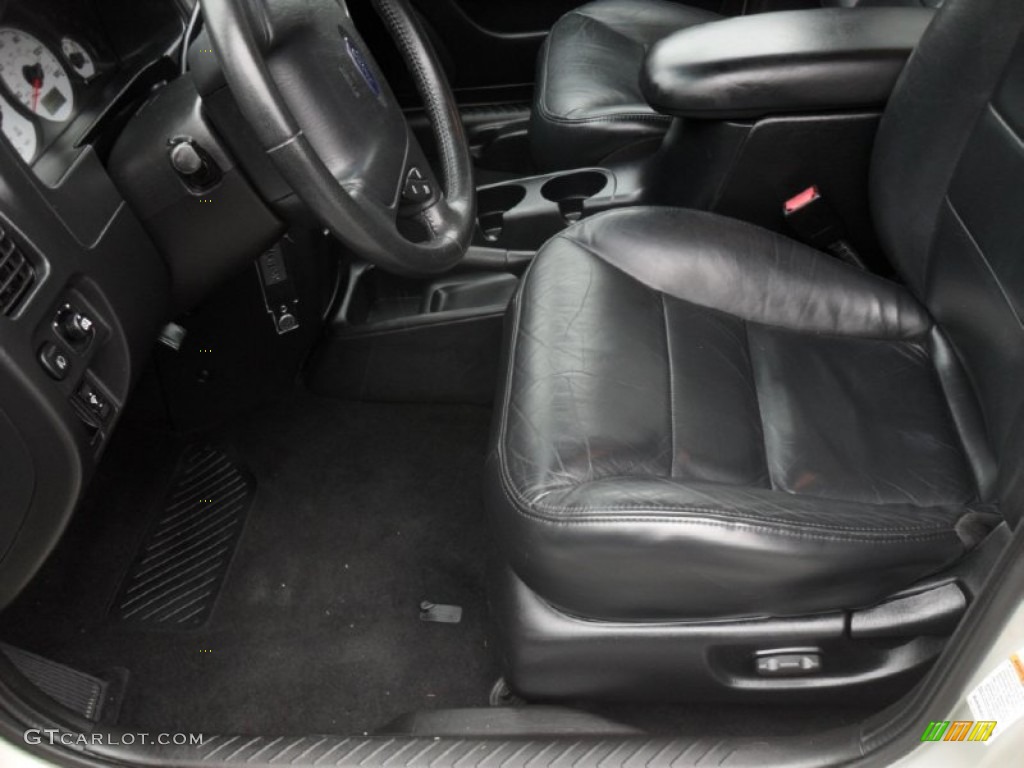 Ebony Black Interior 2004 Ford Escape Limited Photo #54356368