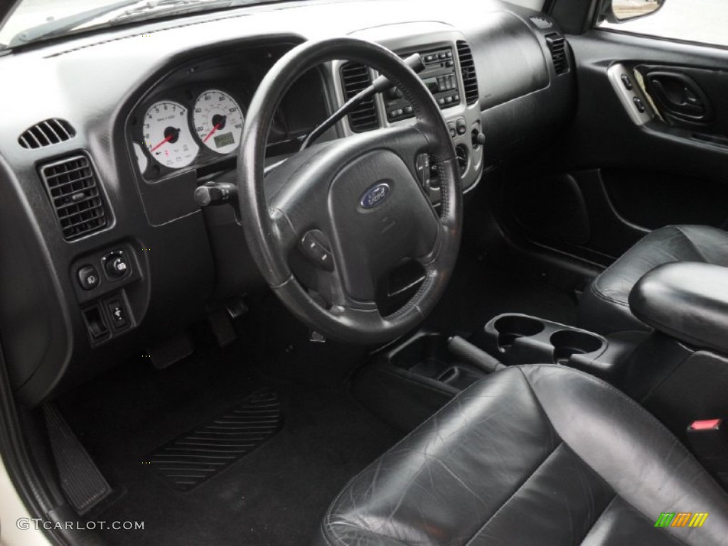 Ebony Black Interior 2004 Ford Escape Limited Photo #54356467