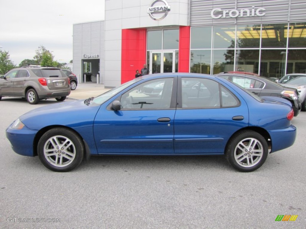 2004 Cavalier Sedan - Arrival Blue Metallic / Graphite photo #2