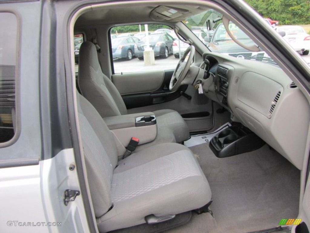 Medium Dark Flint Interior 2003 Mazda B-Series Truck B3000 Cab Plus Dual Sport Photo #54359659