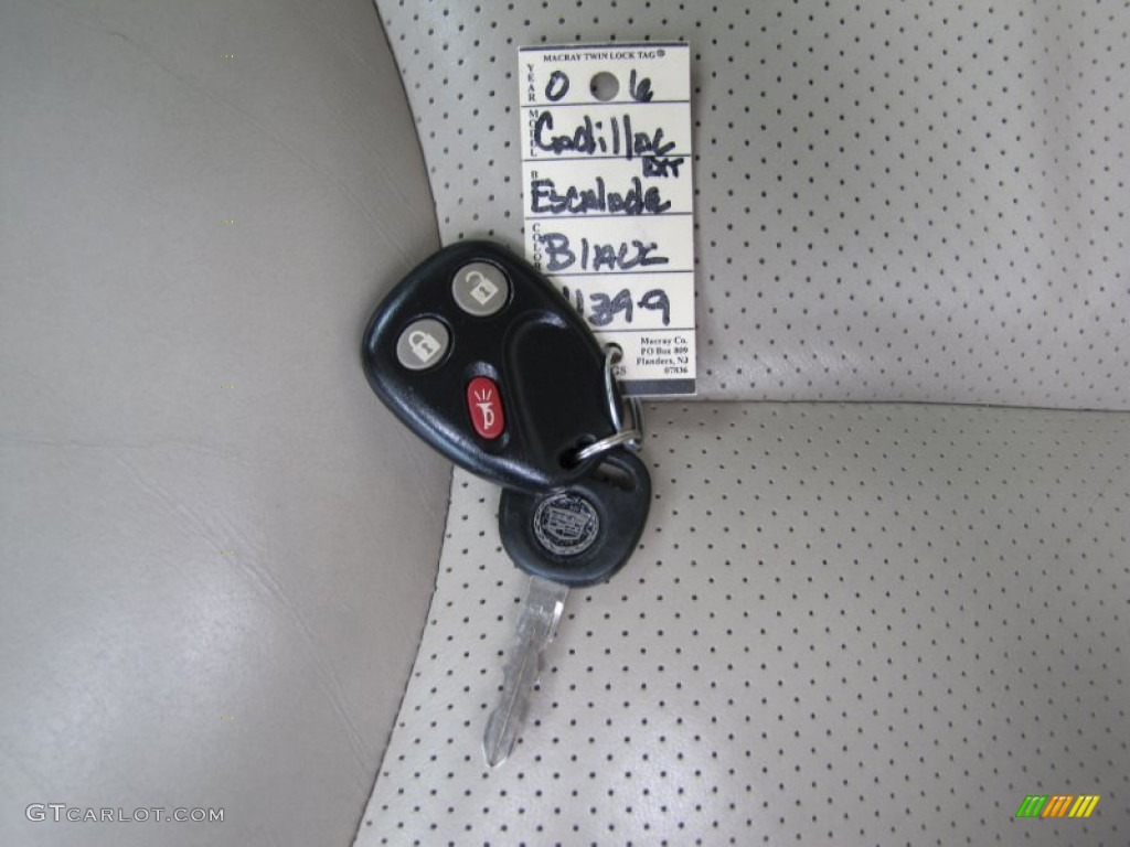 2006 Cadillac Escalade EXT AWD Keys Photo #54360469