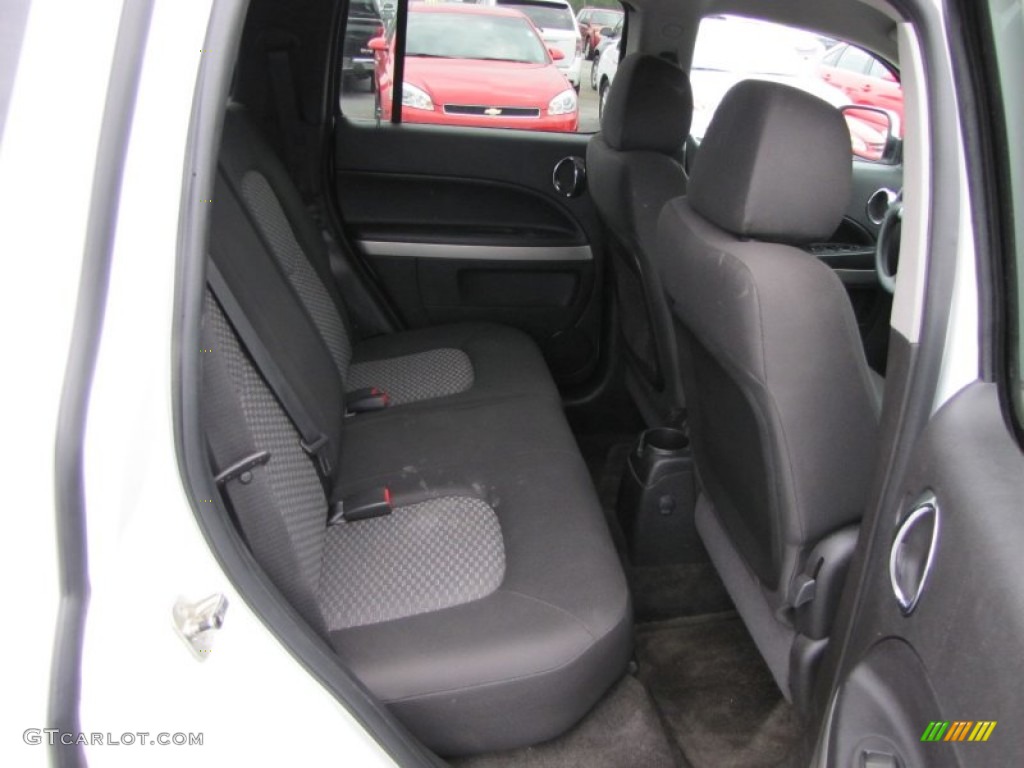 2011 HHR LT - Arctic Ice White / Ebony photo #14
