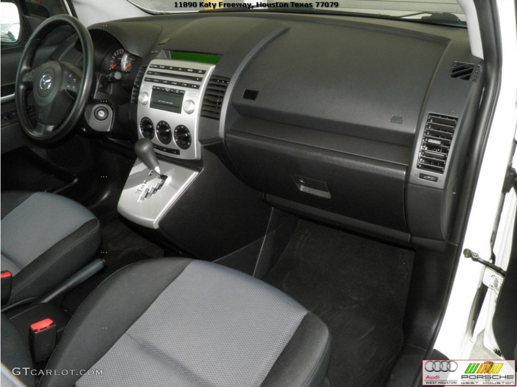 2006 MAZDA5 Sport - Whitewater Pearl / Black photo #20