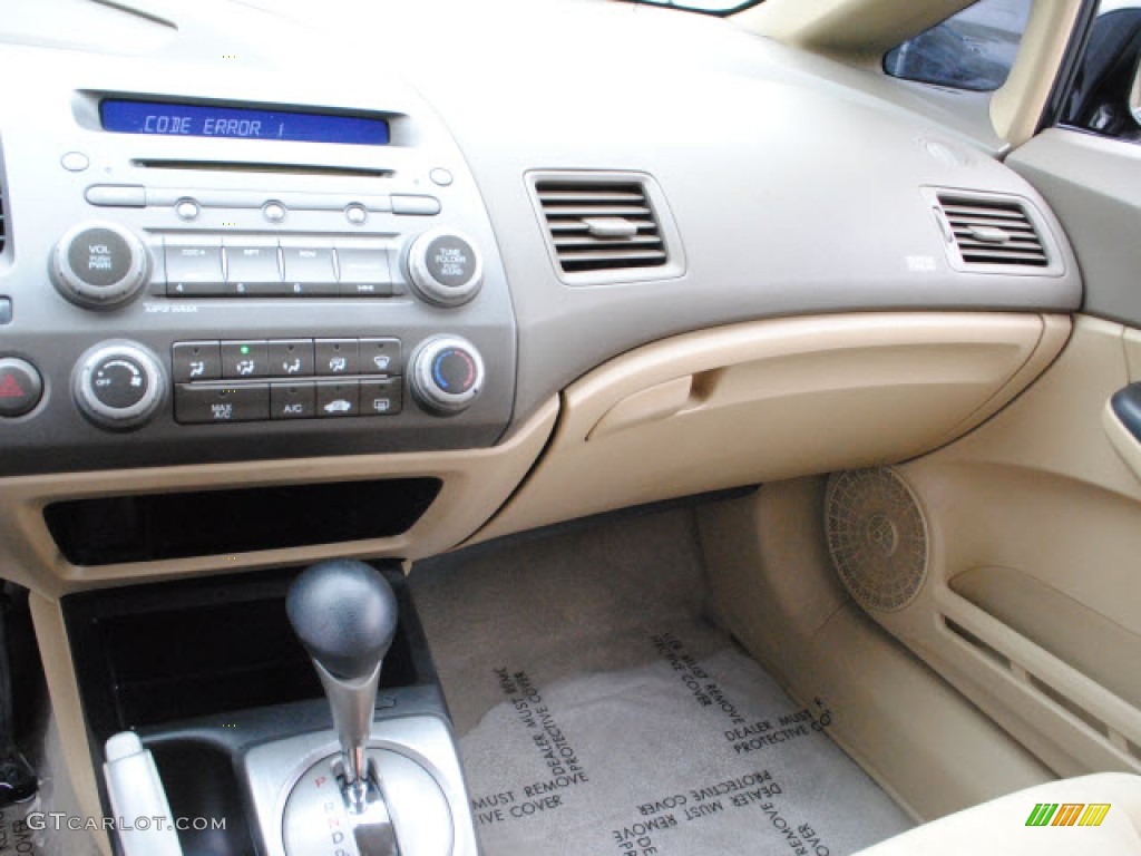 2006 Civic LX Sedan - Nighthawk Black Pearl / Ivory photo #25