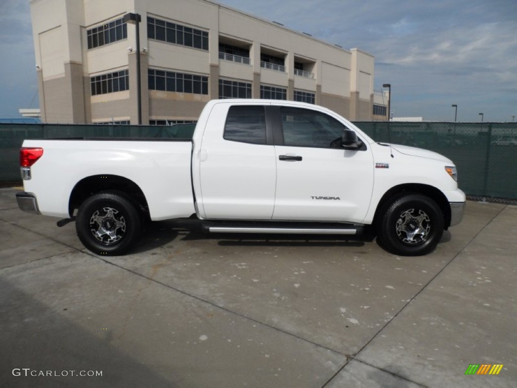 2011 Tundra Double Cab - Super White / Graphite Gray photo #2