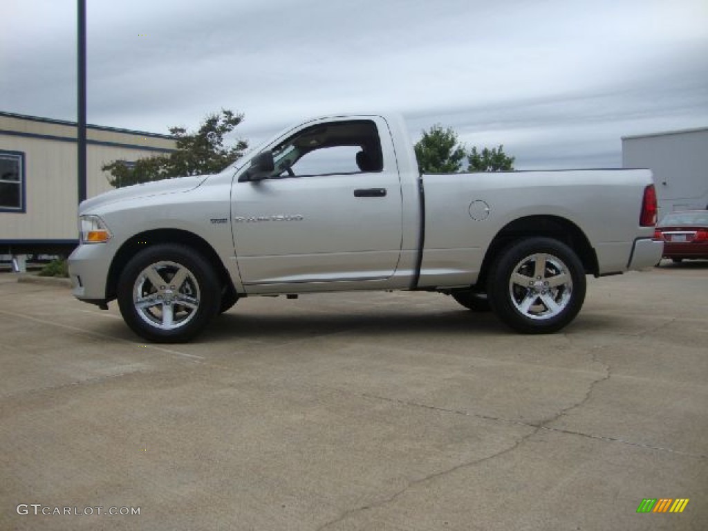 2012 Ram 1500 Express Regular Cab 4x4 - Bright Silver Metallic / Dark Slate Gray/Medium Graystone photo #2