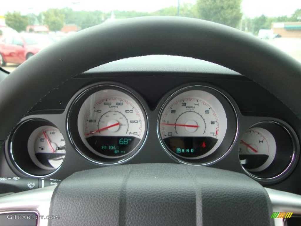 2011 Challenger SE - Bright White / Dark Slate Gray photo #9