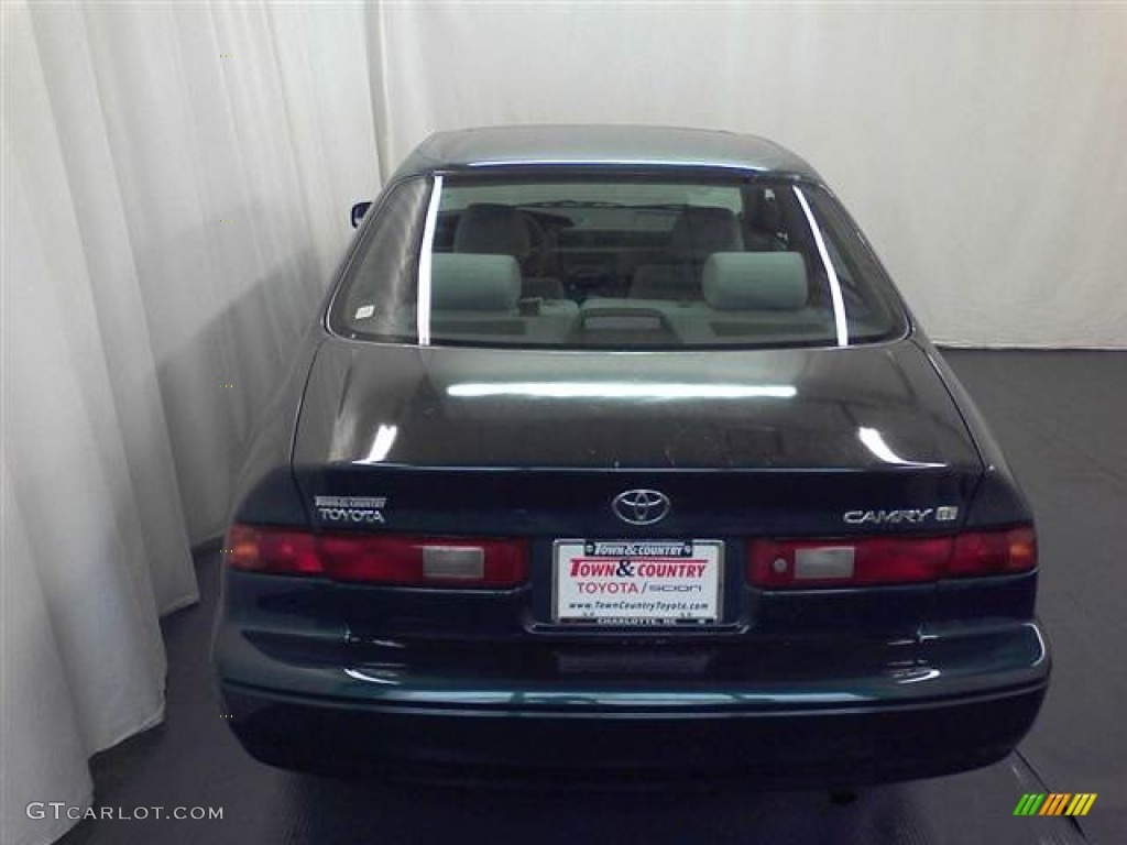 1998 Camry LE - Dark Green Metallic / Gray photo #4