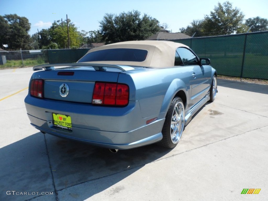 2006 Mustang V6 Premium Convertible - Windveil Blue Metallic / Light Graphite photo #4