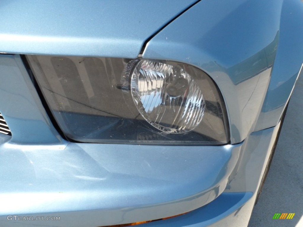 2006 Mustang V6 Premium Convertible - Windveil Blue Metallic / Light Graphite photo #11