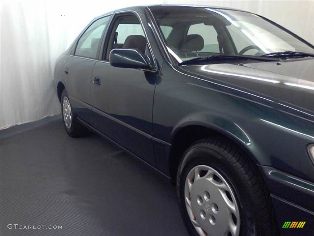 1998 Camry LE - Dark Green Metallic / Gray photo #20