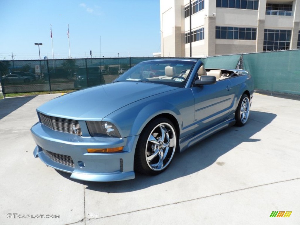 2006 Mustang V6 Premium Convertible - Windveil Blue Metallic / Light Graphite photo #43