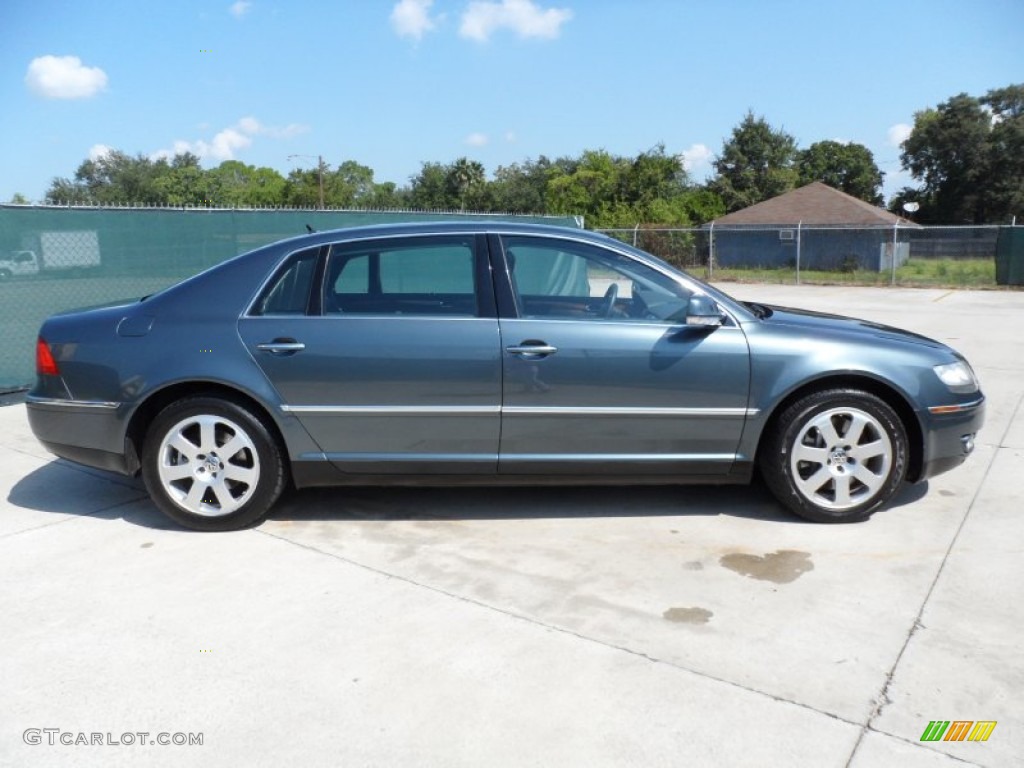 Petrol Pearlescent 2004 Volkswagen Phaeton V8 4Motion Sedan Exterior Photo #54371440